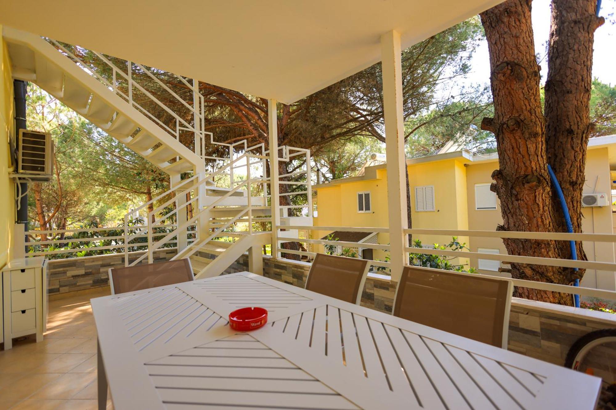 Grandstay Villa Perla Resort Durrës Zewnętrze zdjęcie