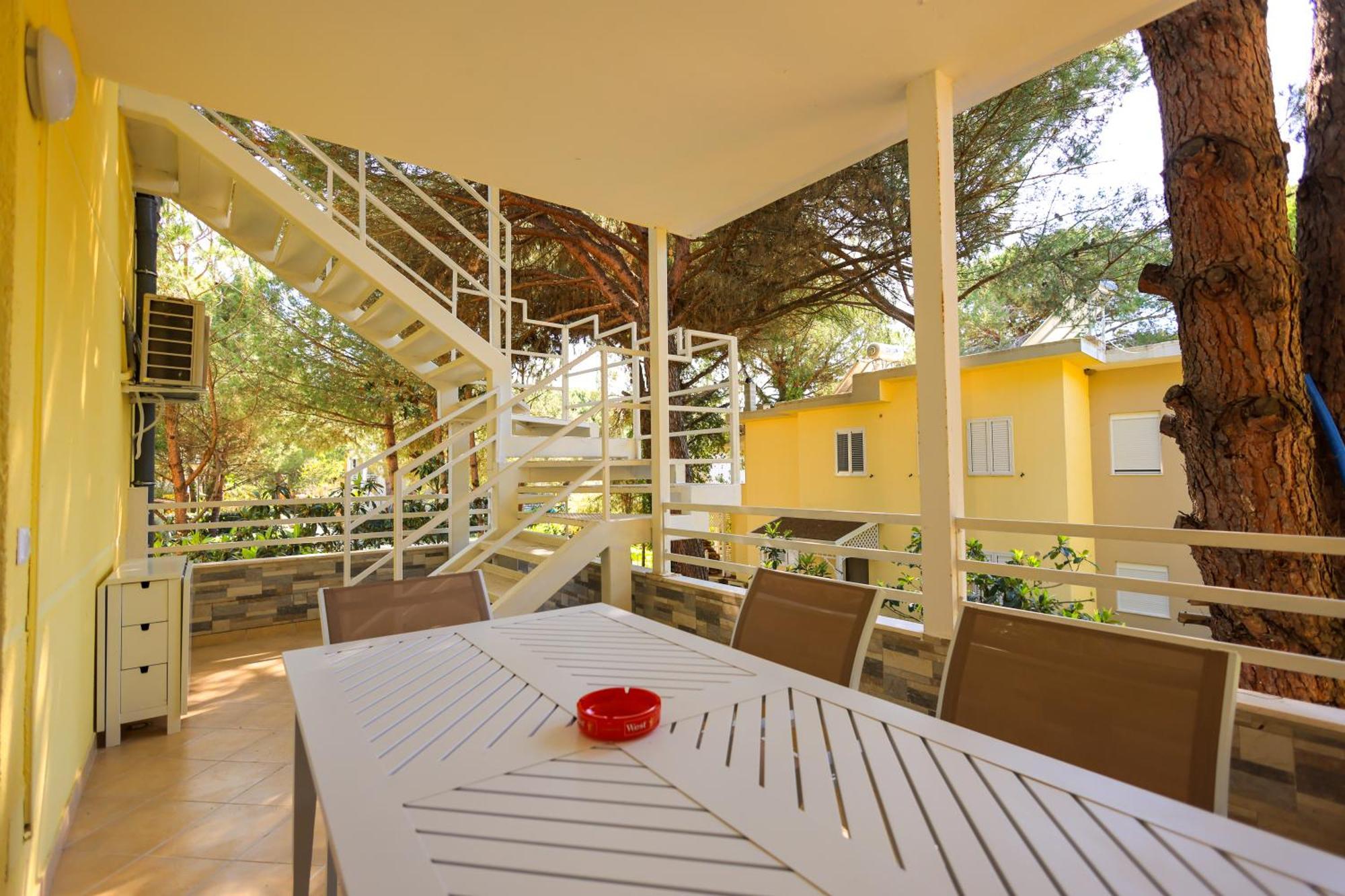 Grandstay Villa Perla Resort Durrës Zewnętrze zdjęcie